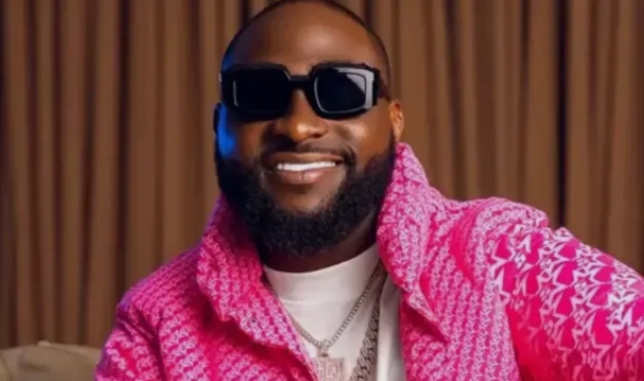Rihanna Is My Dream Collaboration, Says Davido
