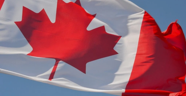 Canada Invites 1,000 Candidates for Permanent Residence in Latest Express Entry Draw
