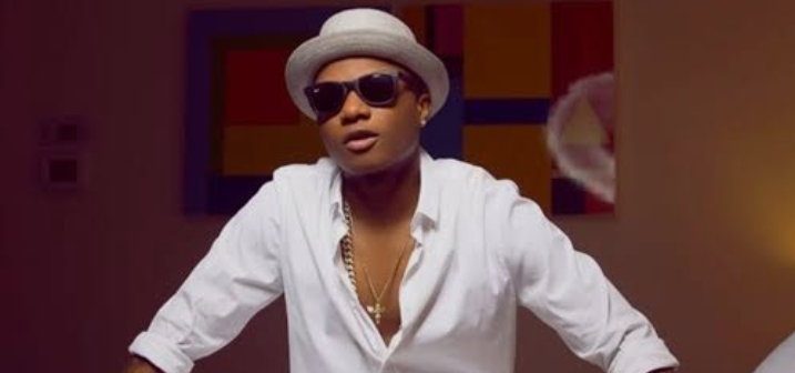 Wizkid Excites Fans With Hint at New Album, Says ‘E Go Drop’
