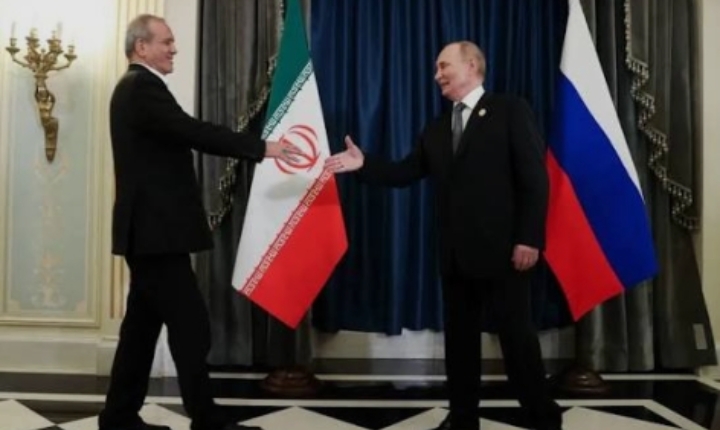 Iran President Pezeshkian Meets Putin At SCO Summit, Reviews Bilateral Ties