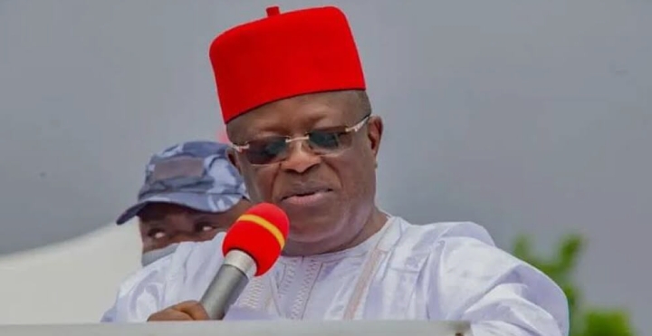 Deliver Projects or Face Arrest, FG Warns Contractors