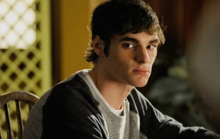 Breaking Bad Actor RJ Mitte Dies at 34