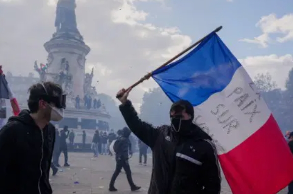 France Protests: 1,800 Arrested in Widespread Violence
